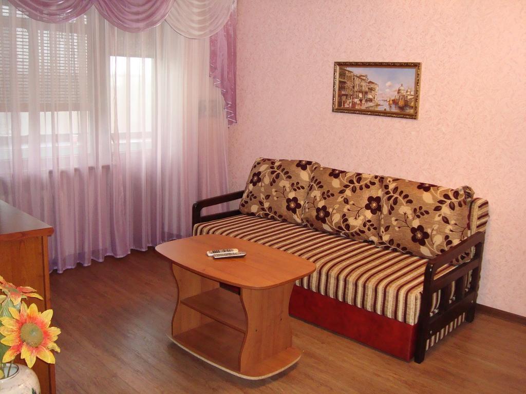 Studio On Stalevarov Near Meduniversity Zaporizhia Exteriér fotografie